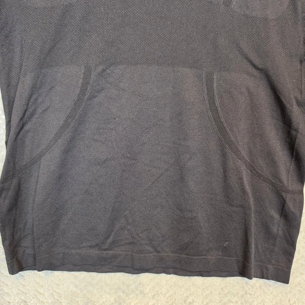 Lululemon Swiftly Tech Long Sleeve 2.0 Black Shirt Size 10 Thumbholes Activewear